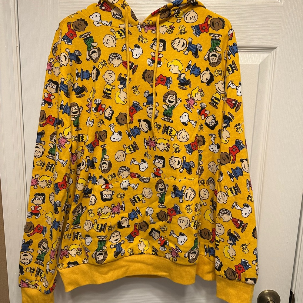 Peanuts Gold Hooded Sweatshirt 💛